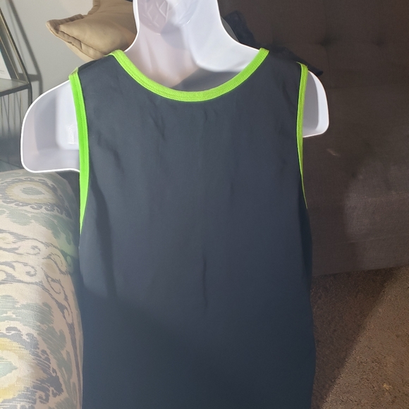 Fresh Muscle Tee - Picture 2 of 4